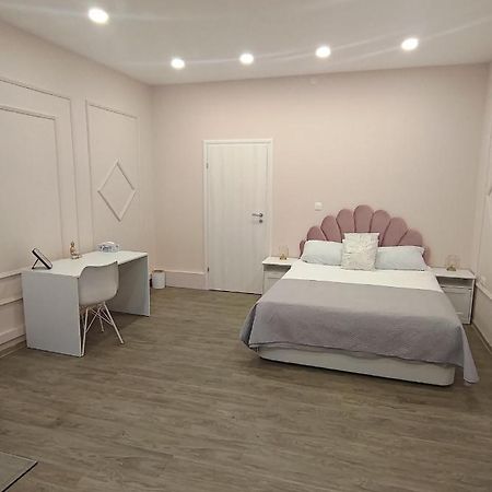 Lovely Apartment In The Heart Of The City Timişoara Exterior foto